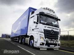 To Fit Mercedes Actros MP2 / MP3 Long Distance / Mega Space Roof Bar + Slim LEDs + Jumbo Spots x4 + Clear Lens Beacon x2